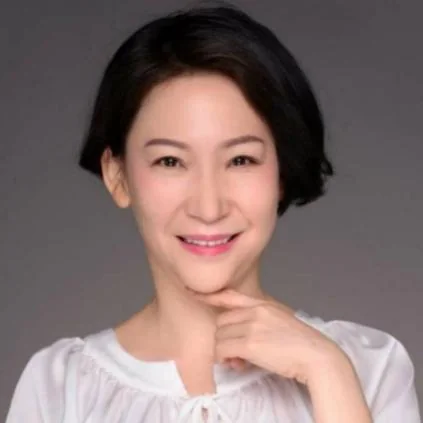 陈露诗照片