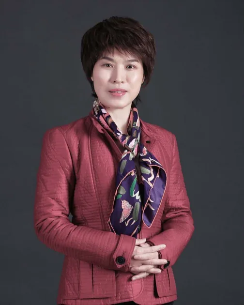 李清秀教授照片