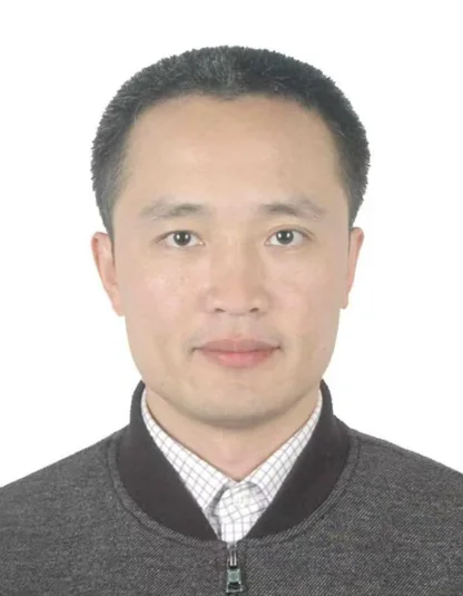 李意昌照片