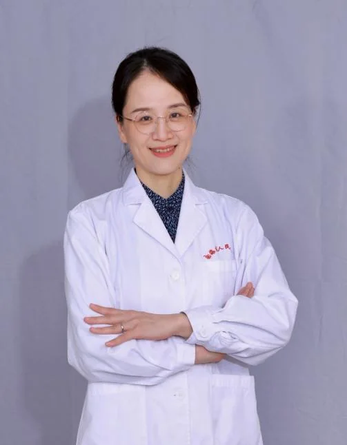 梁蕴谊照片